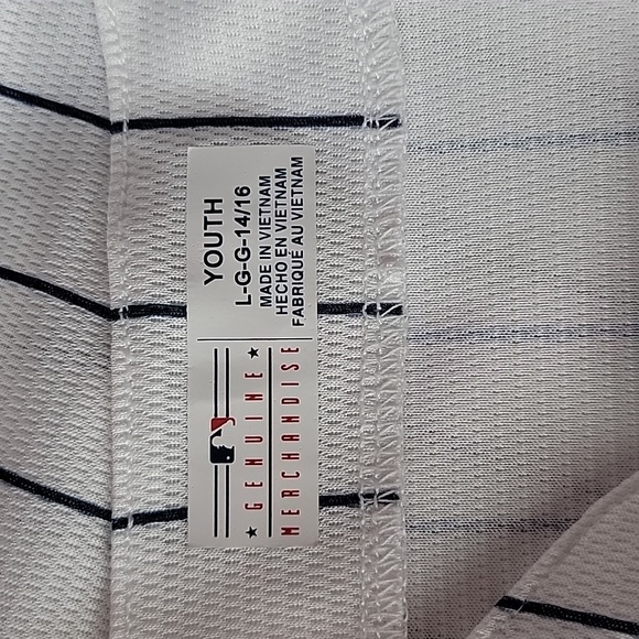 GENUINE MERCHANDISE YANKEES MAJOR LEAGUE BASEBALL YOUNT JERSEY/ L (14/16) - Picture 3 of 10